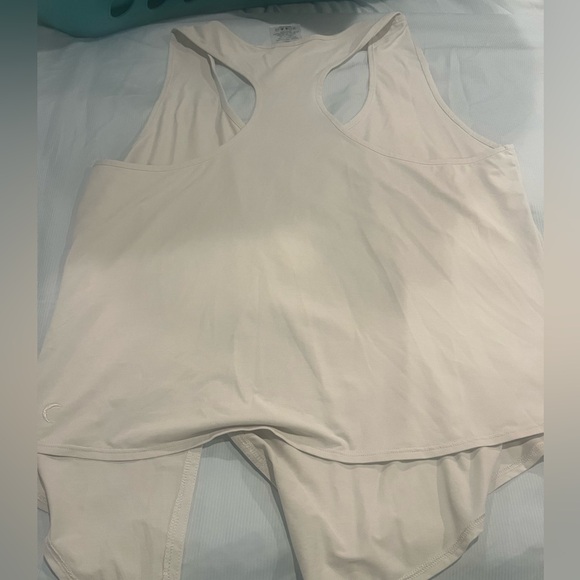 Zyia tank with tie on left hip - Picture 3 of 3